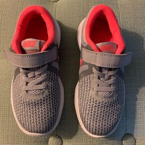 Toddler Girls Nike Shoes Size 11C